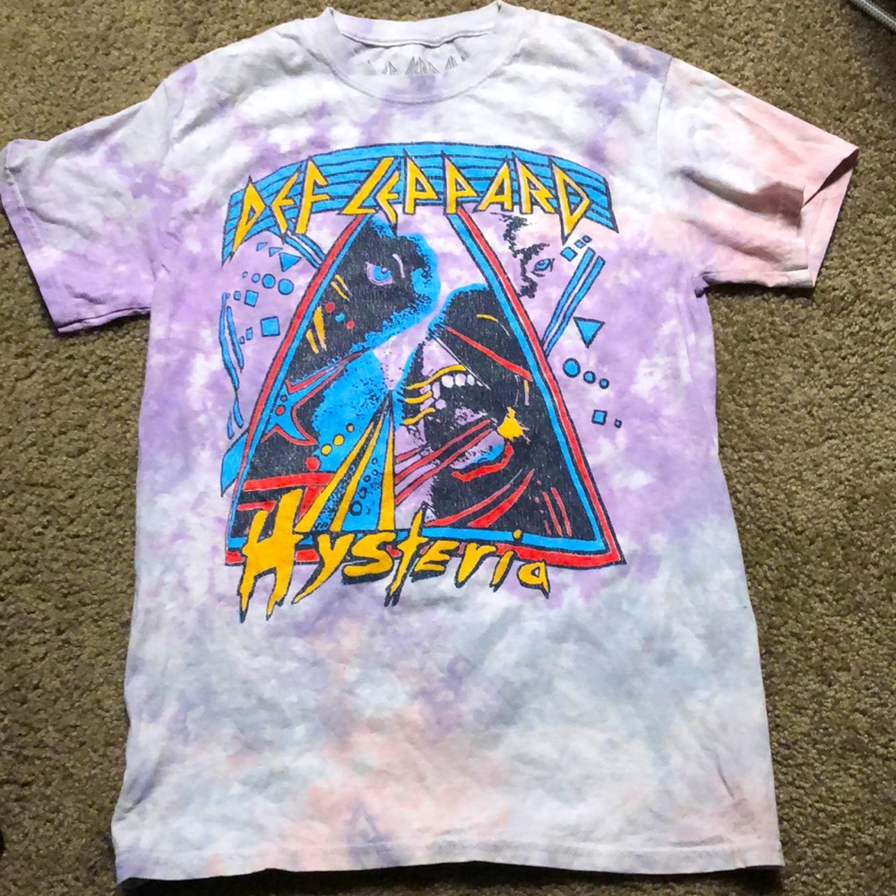 Women’s Def Leppard t-shirt